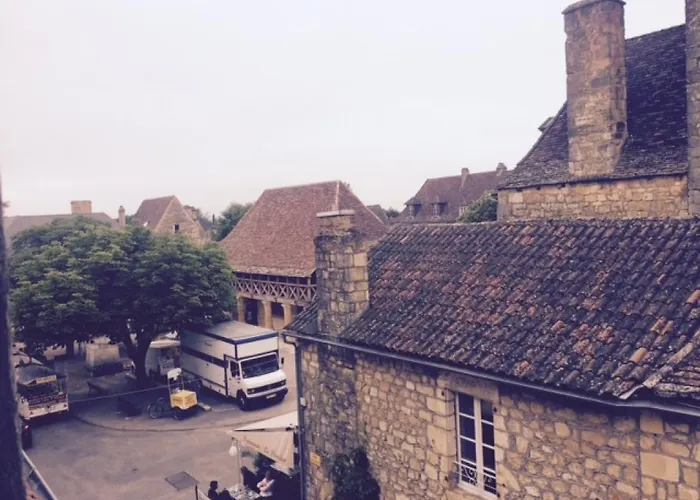 Le Nouvel Hotel